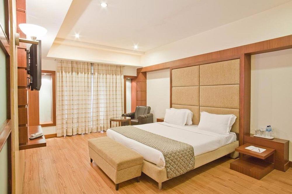 The Sky Imperial, Gandhinagar Hotel Exterior photo