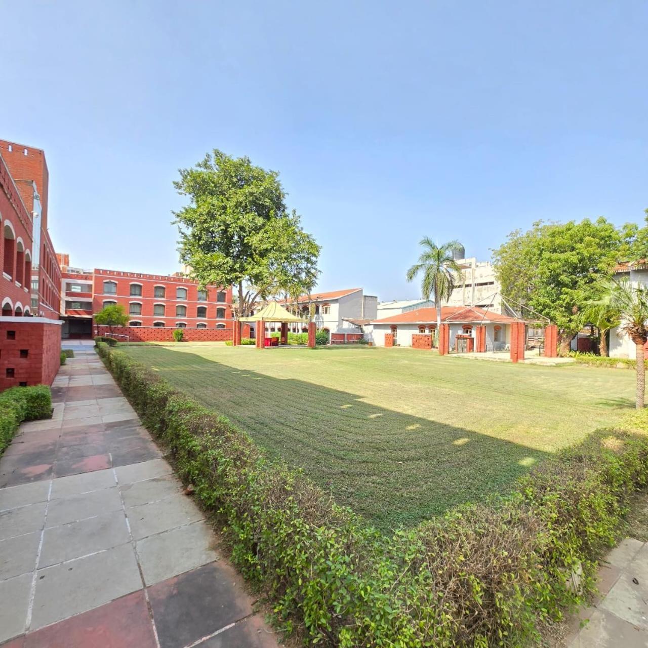 The Sky Imperial, Gandhinagar Hotel Exterior photo
